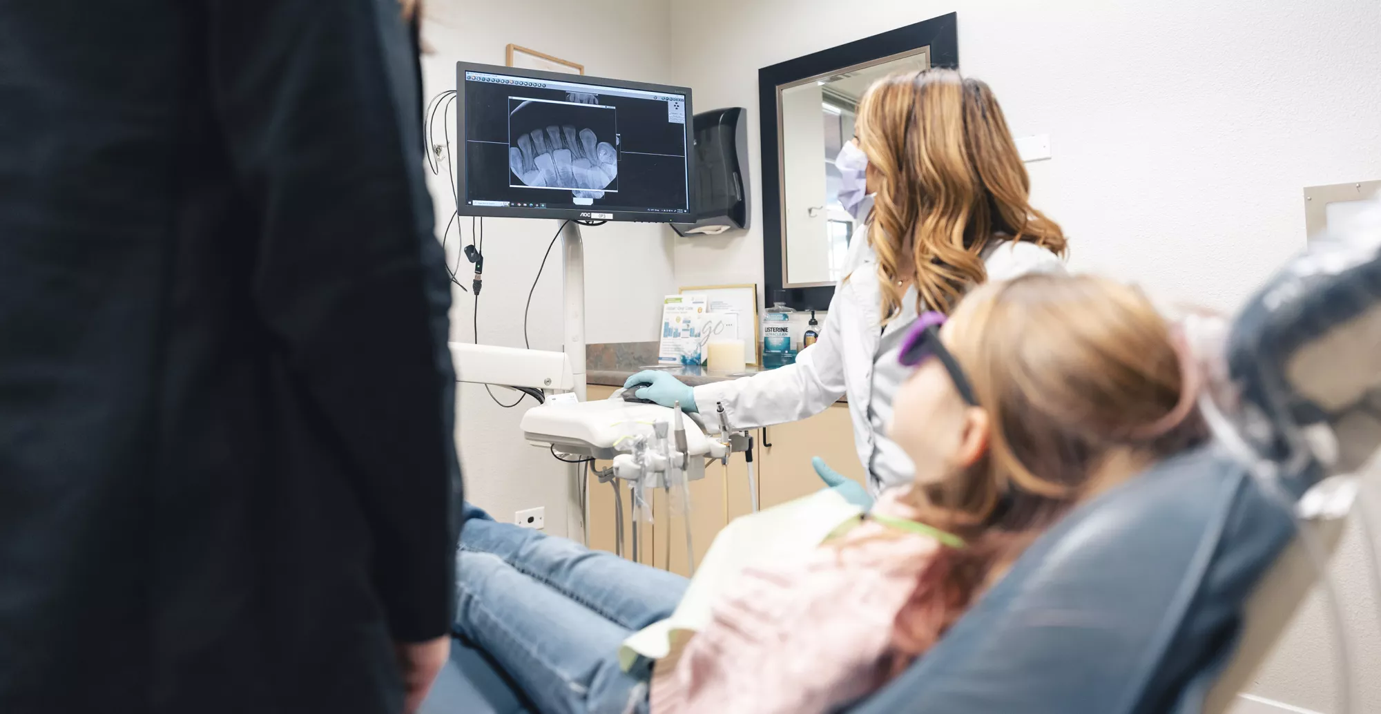 Examining dental x-ray